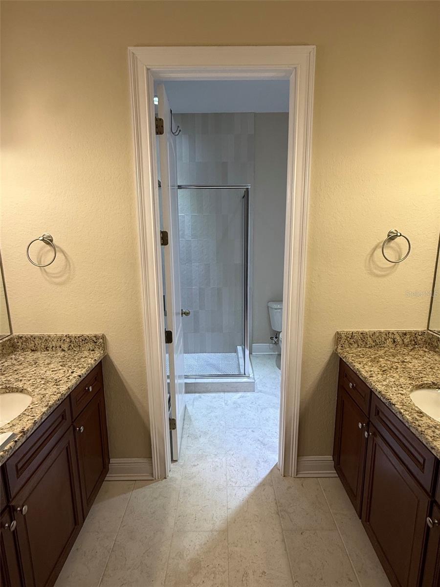 Image 11 of 35 For 6030 Yeats Manor Drive 103