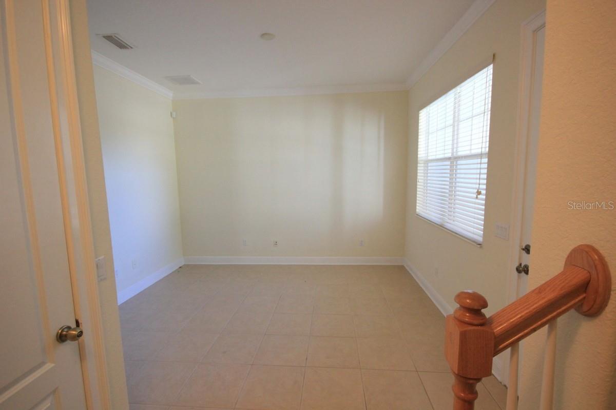 Image 9 of 35 For 6030 Yeats Manor Drive 103