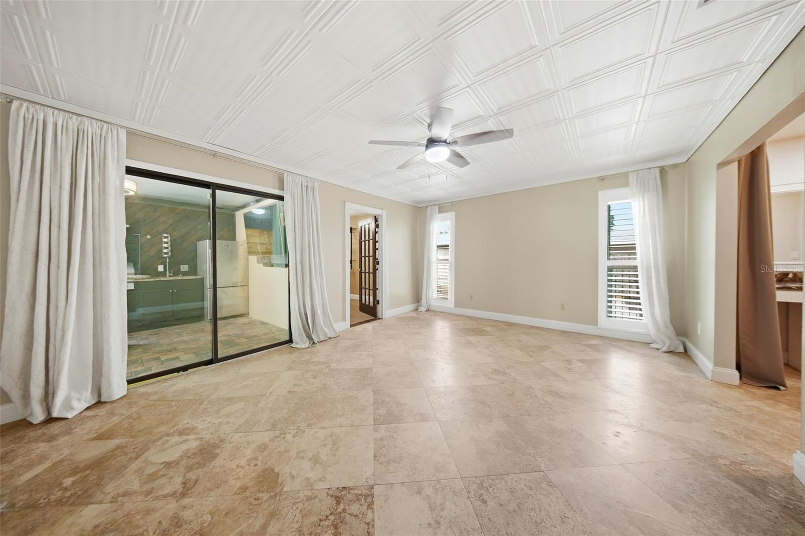 Image 18 of 32 For 1135 Wisper Run Court