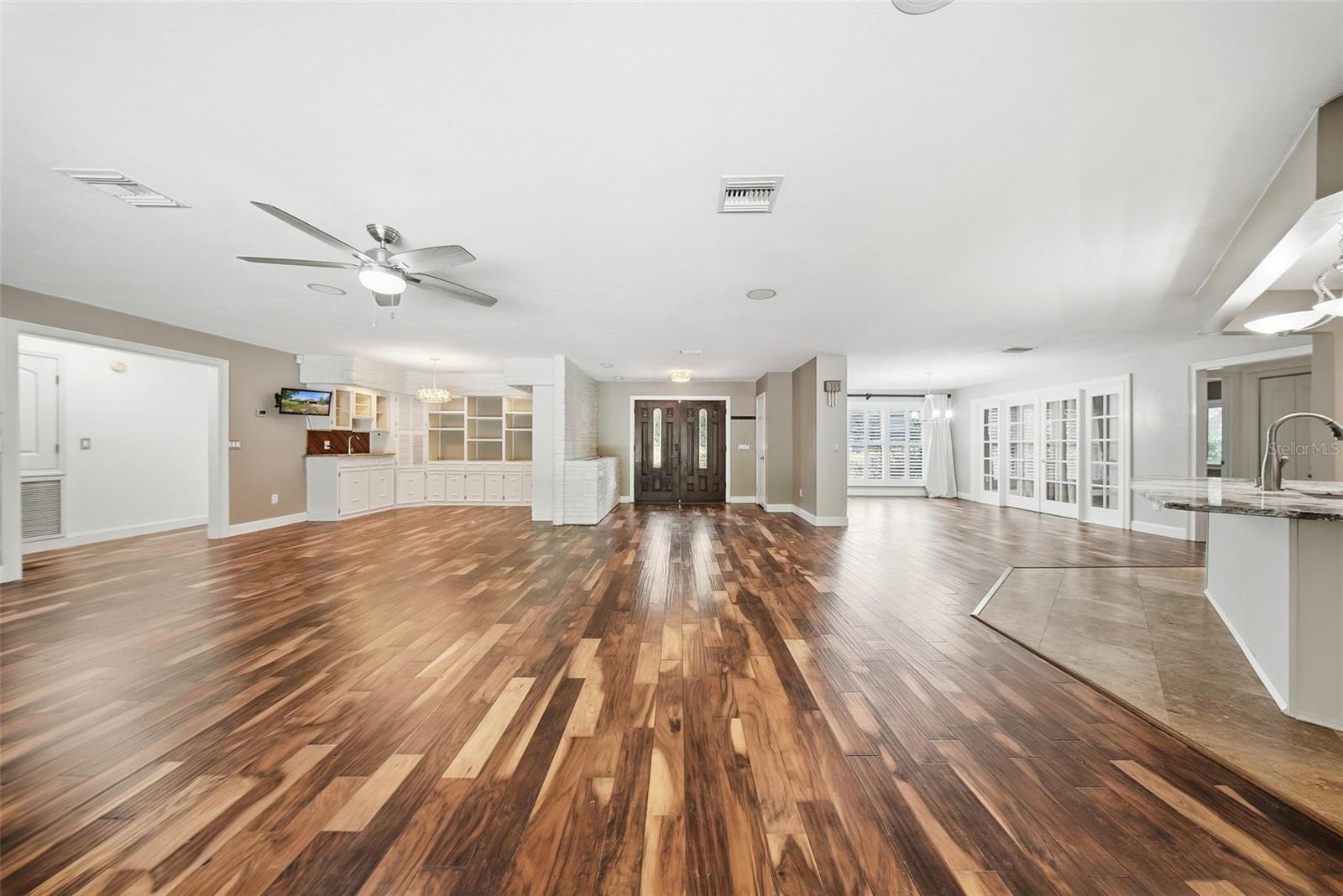 Image 6 of 32 For 1135 Wisper Run Court