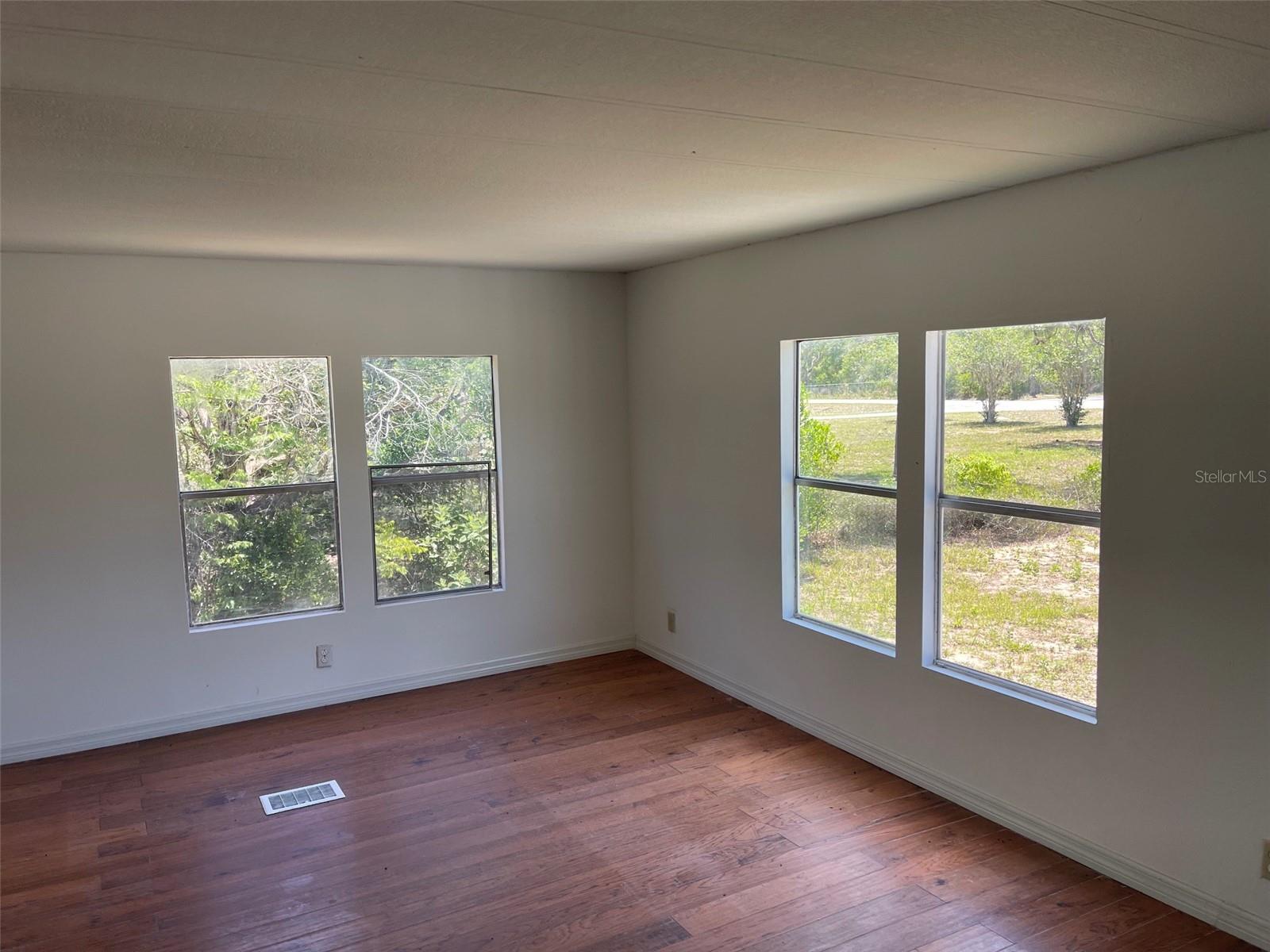 Image 4 of 10 For 16329 Caldwell Lane