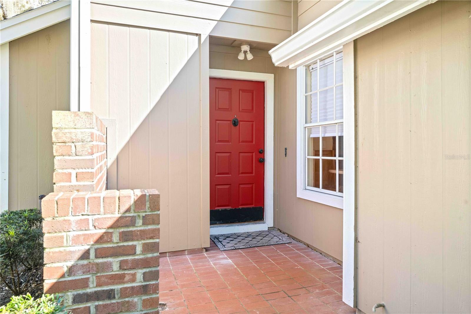 Image 8 of 49 For 641 Maple Oak. Circle 101