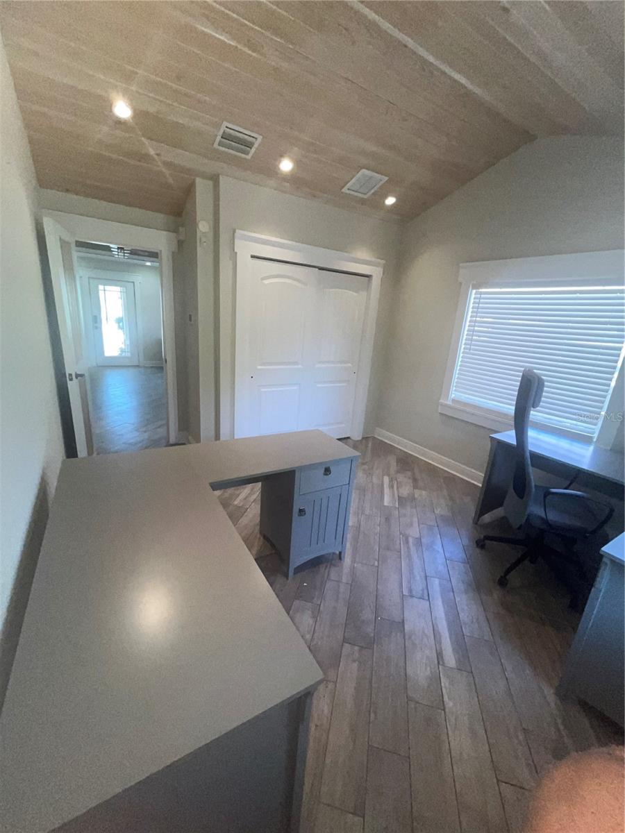 Image 12 of 16 For 311 Belleview Boulevard