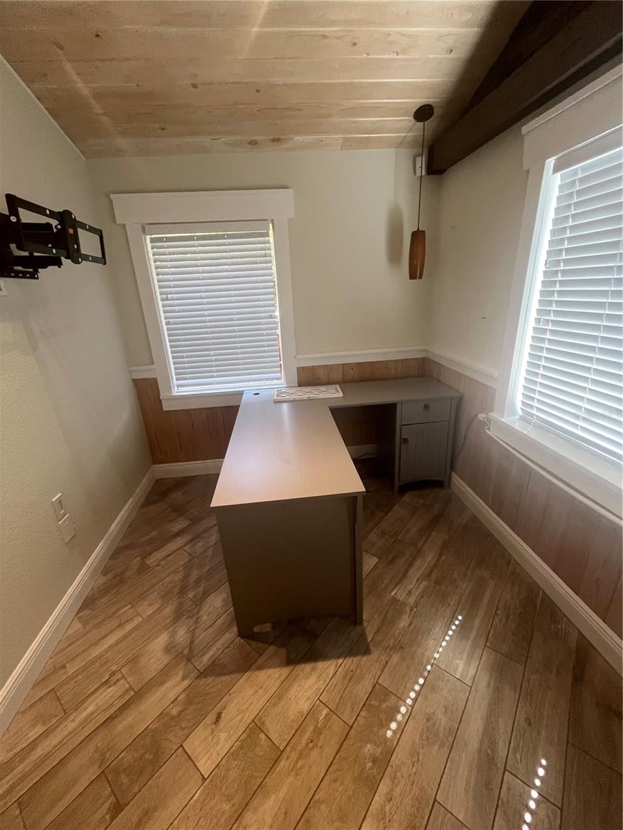Image 15 of 16 For 311 Belleview Boulevard