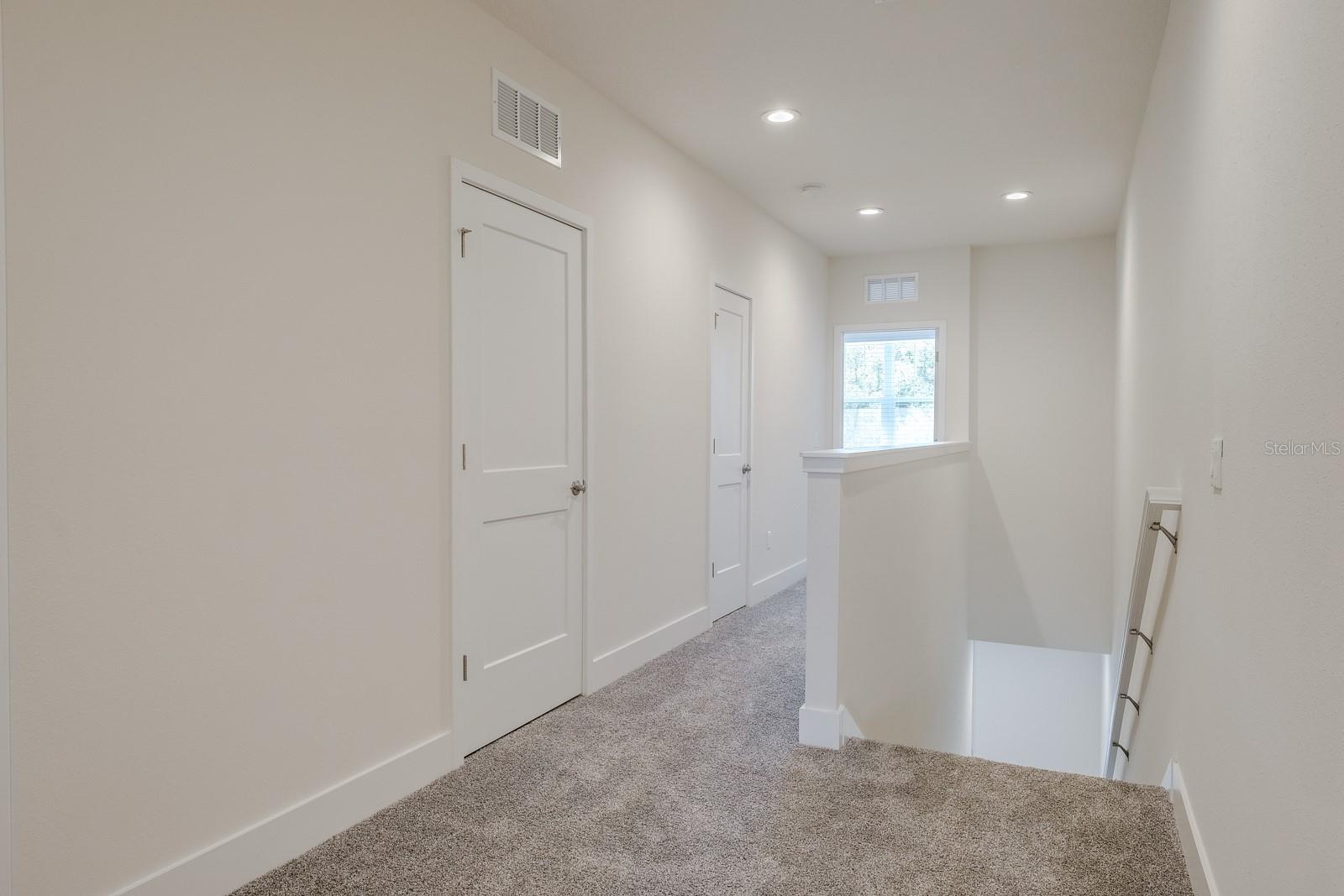 Image 21 of 43 For 408 Finn Way