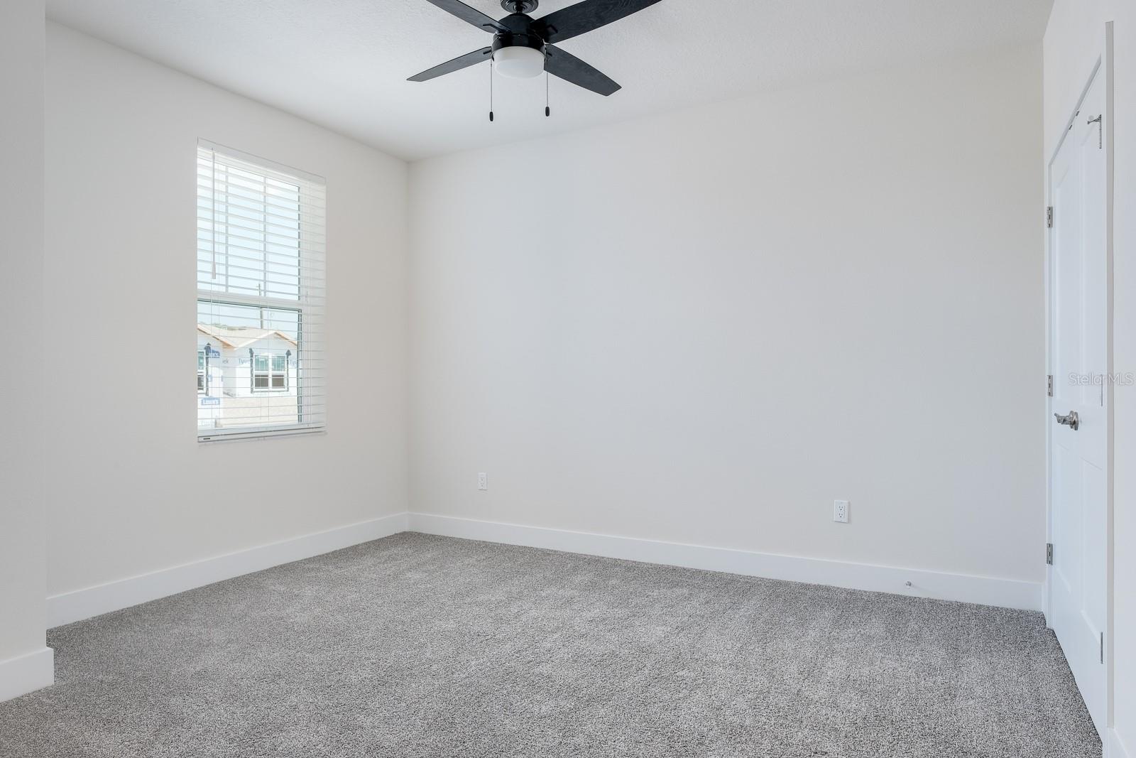 Image 27 of 43 For 408 Finn Way