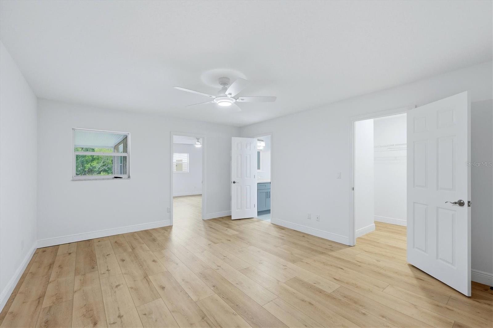 Image 21 of 49 For 26602 Easy Street