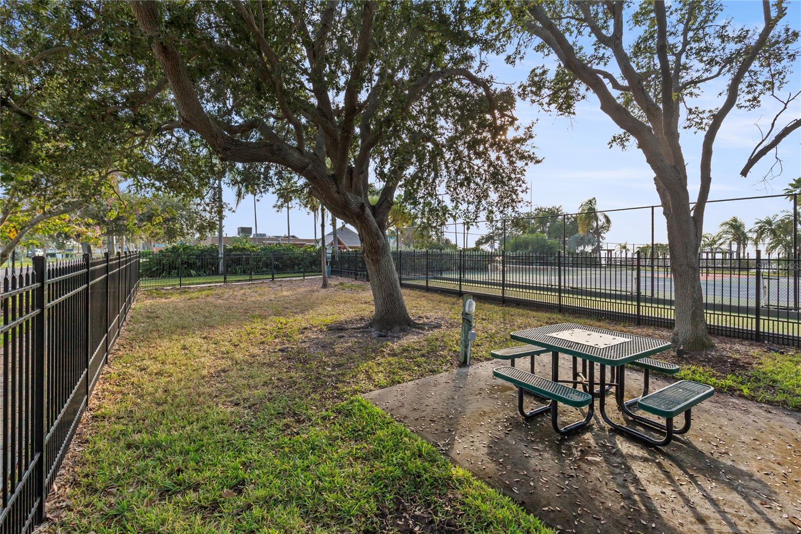 Image 11 of 61 For 611 Destiny Drive 307
