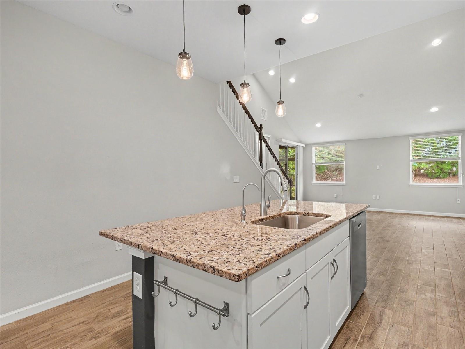 Image 10 of 39 For 11733 Meadowgate Place