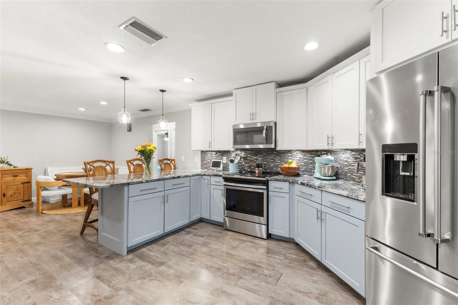 Image 10 of 39 For 2059 Imperial Way