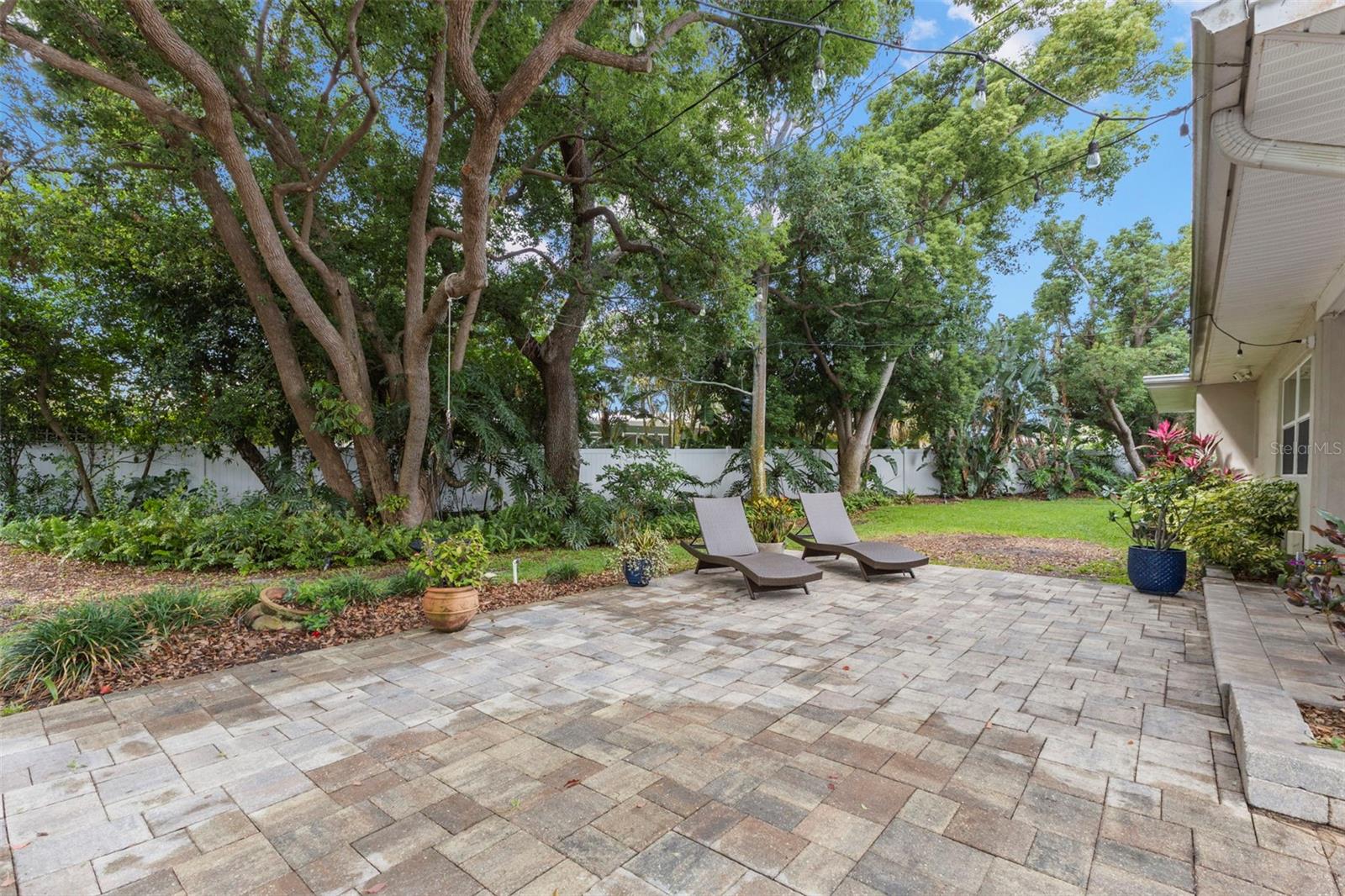 Image 18 of 39 For 2059 Imperial Way