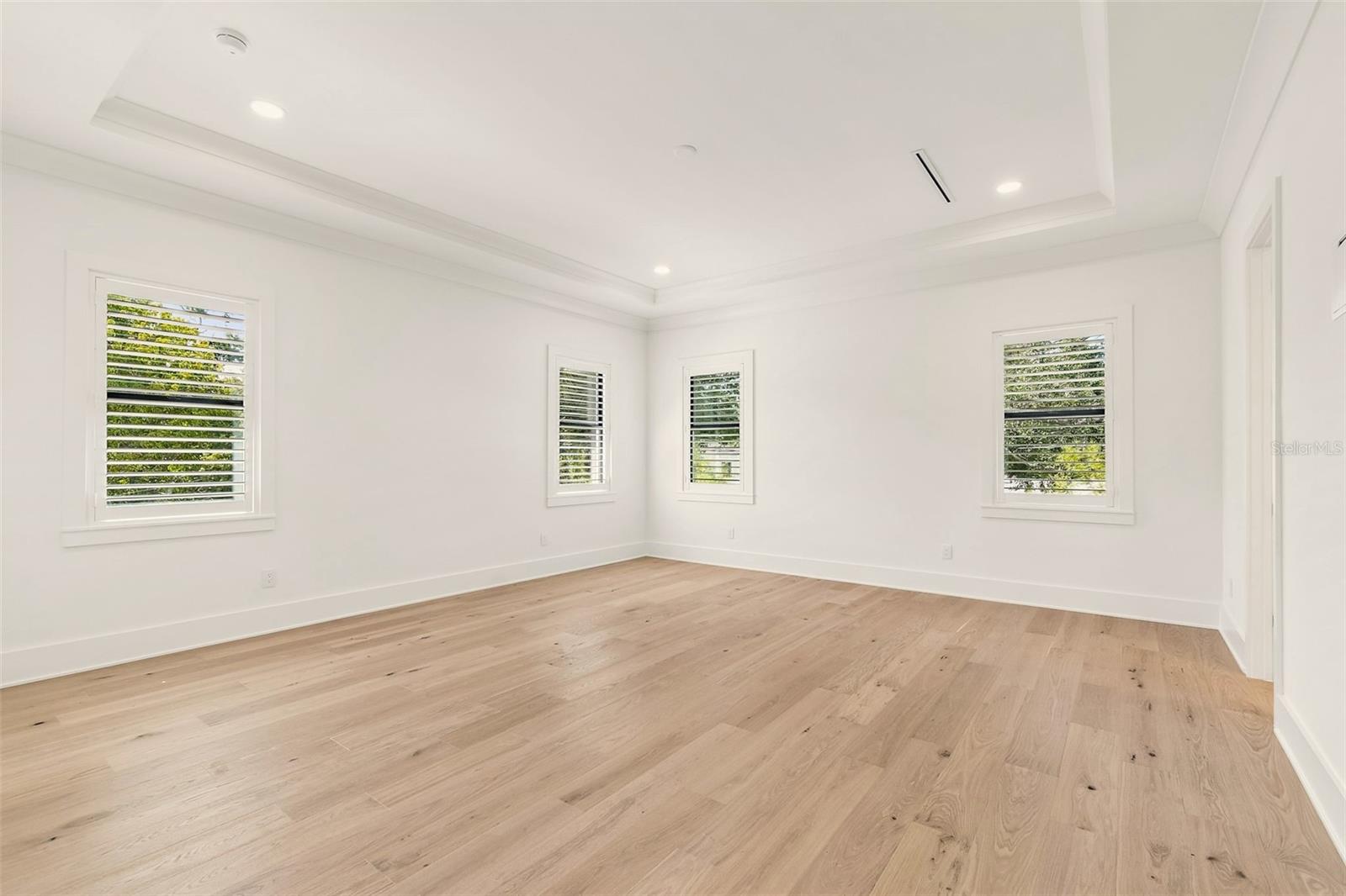 Image 69 of 99 For 3605 Kensington Avenue