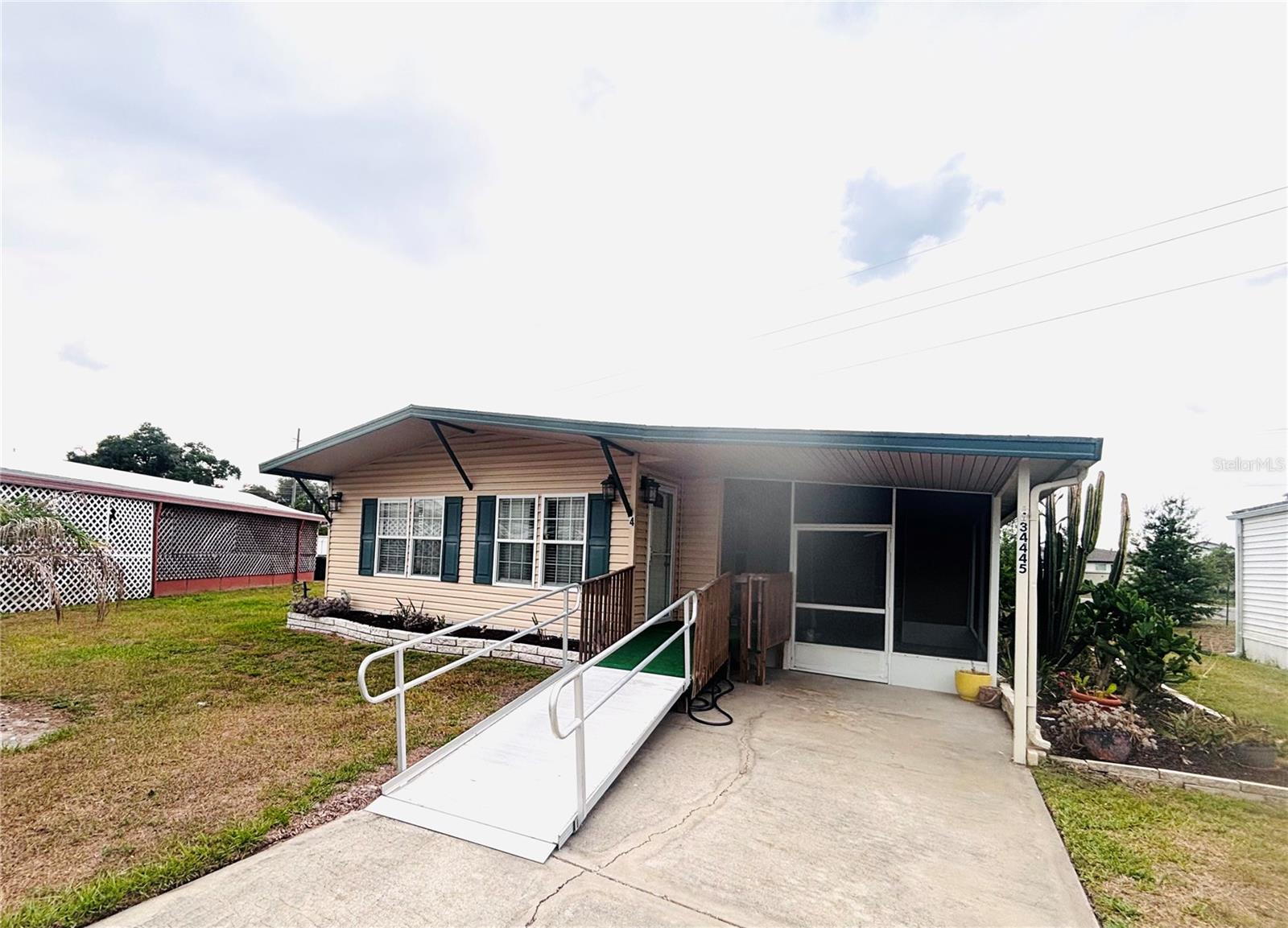 Details for 34445 Countryside Drive, WESLEY CHAPEL, FL 33543