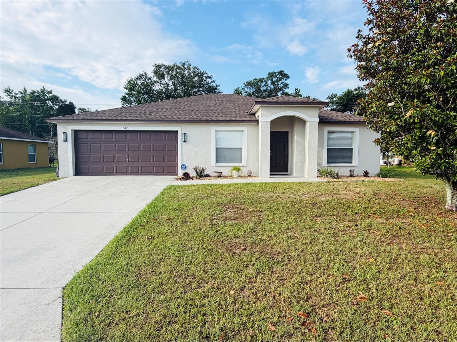 Details for 1542 Saddlehorn Drive, LAKELAND, FL 33810