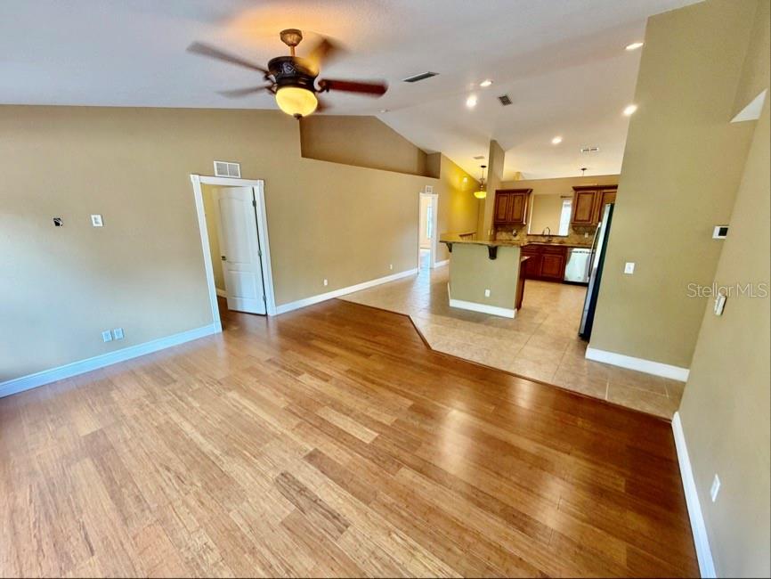 Image 11 of 36 For 1542 Saddlehorn Drive
