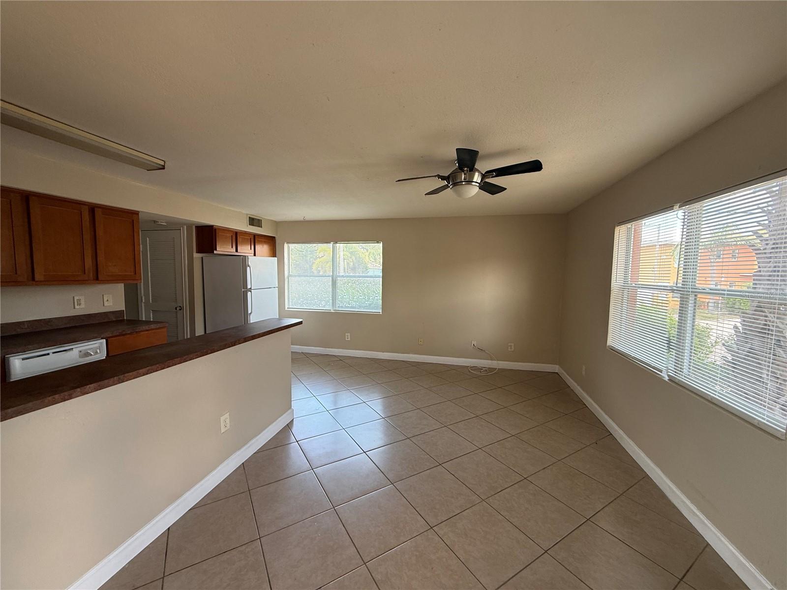 Image 2 of 8 For 117 Evergreen Avenue 105