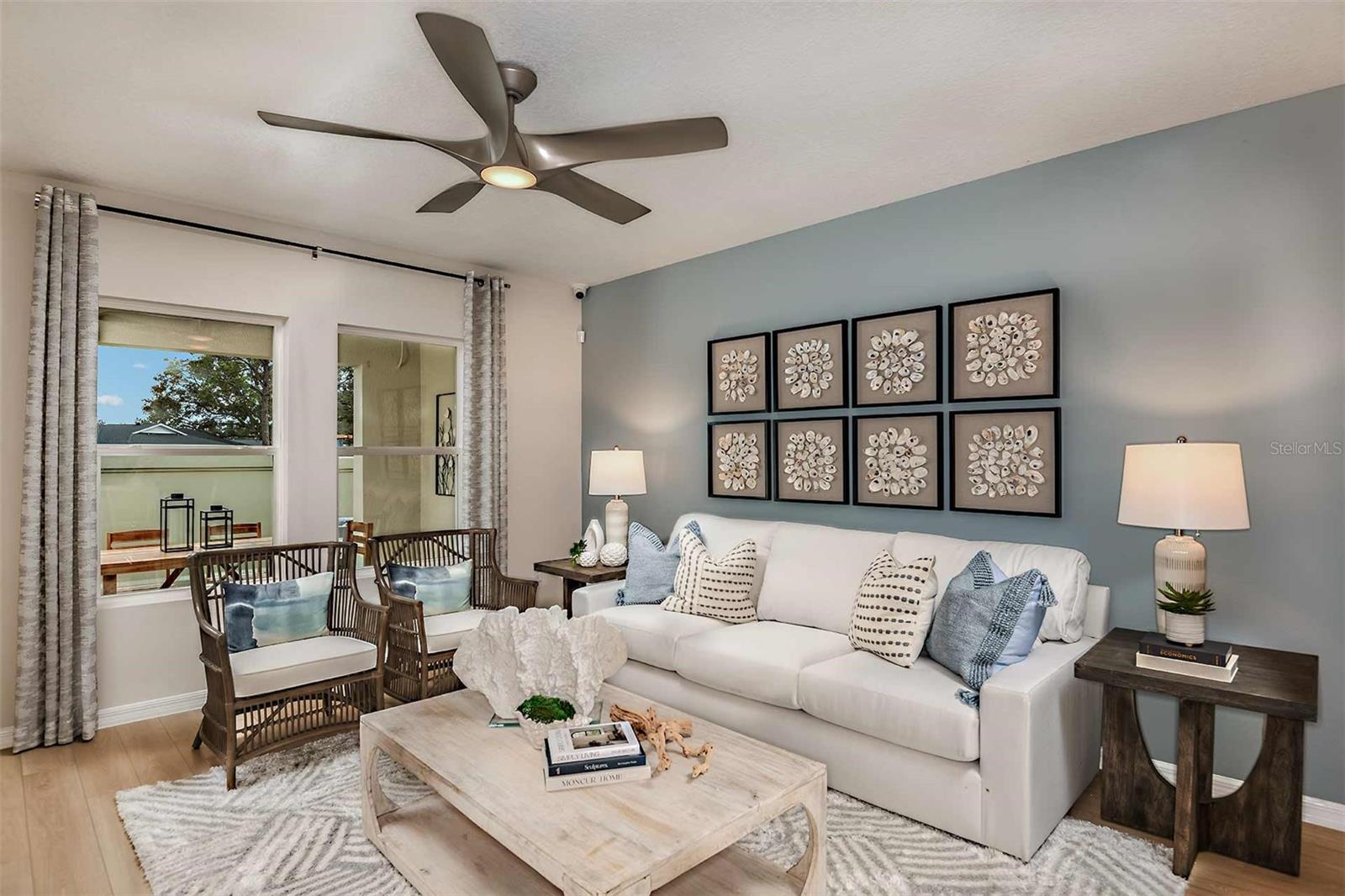 Image 3 of 27 For 4214 Hillock Boulevard