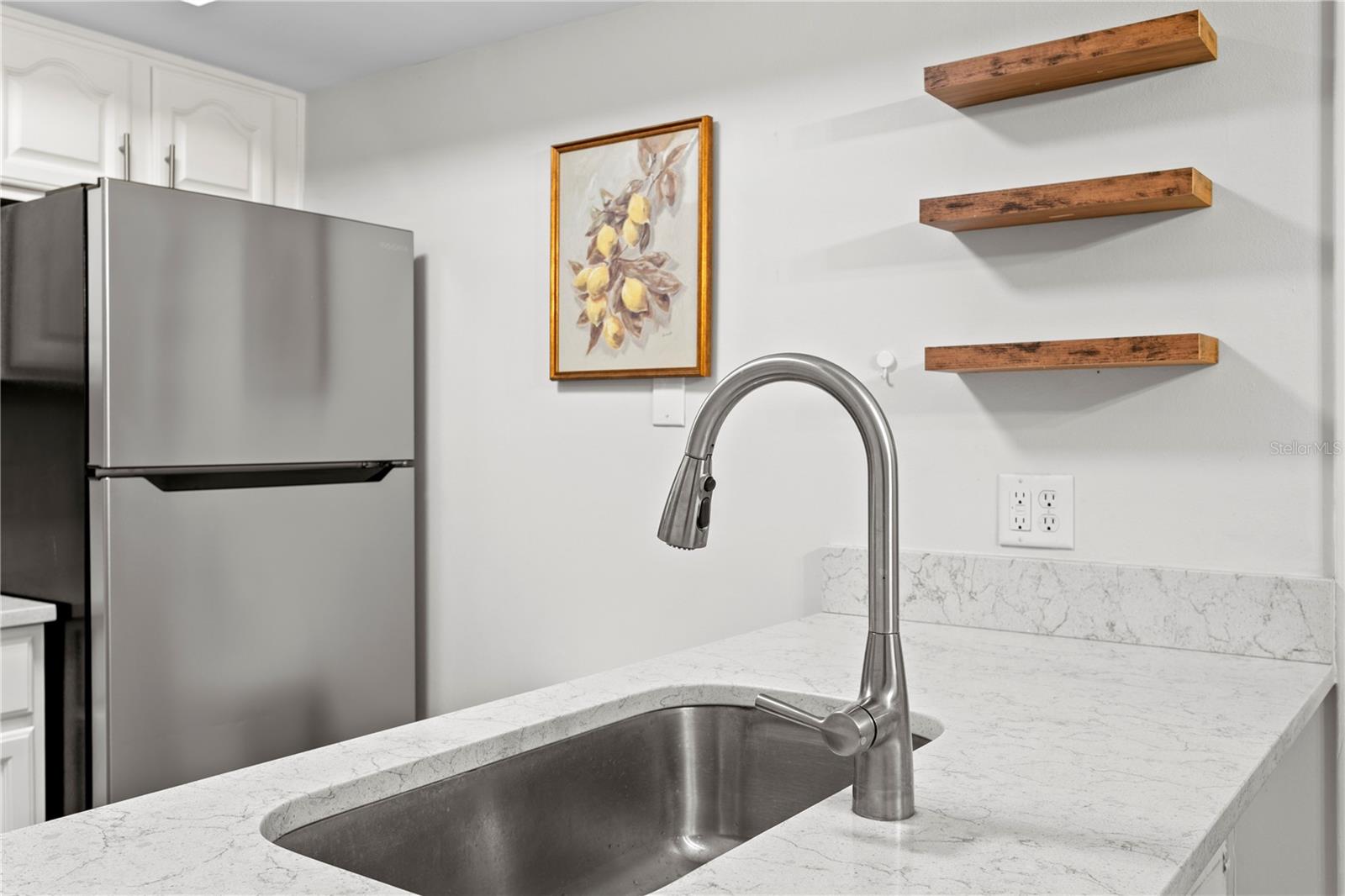 Image 11 of 32 For 4506 Oak Drive S92