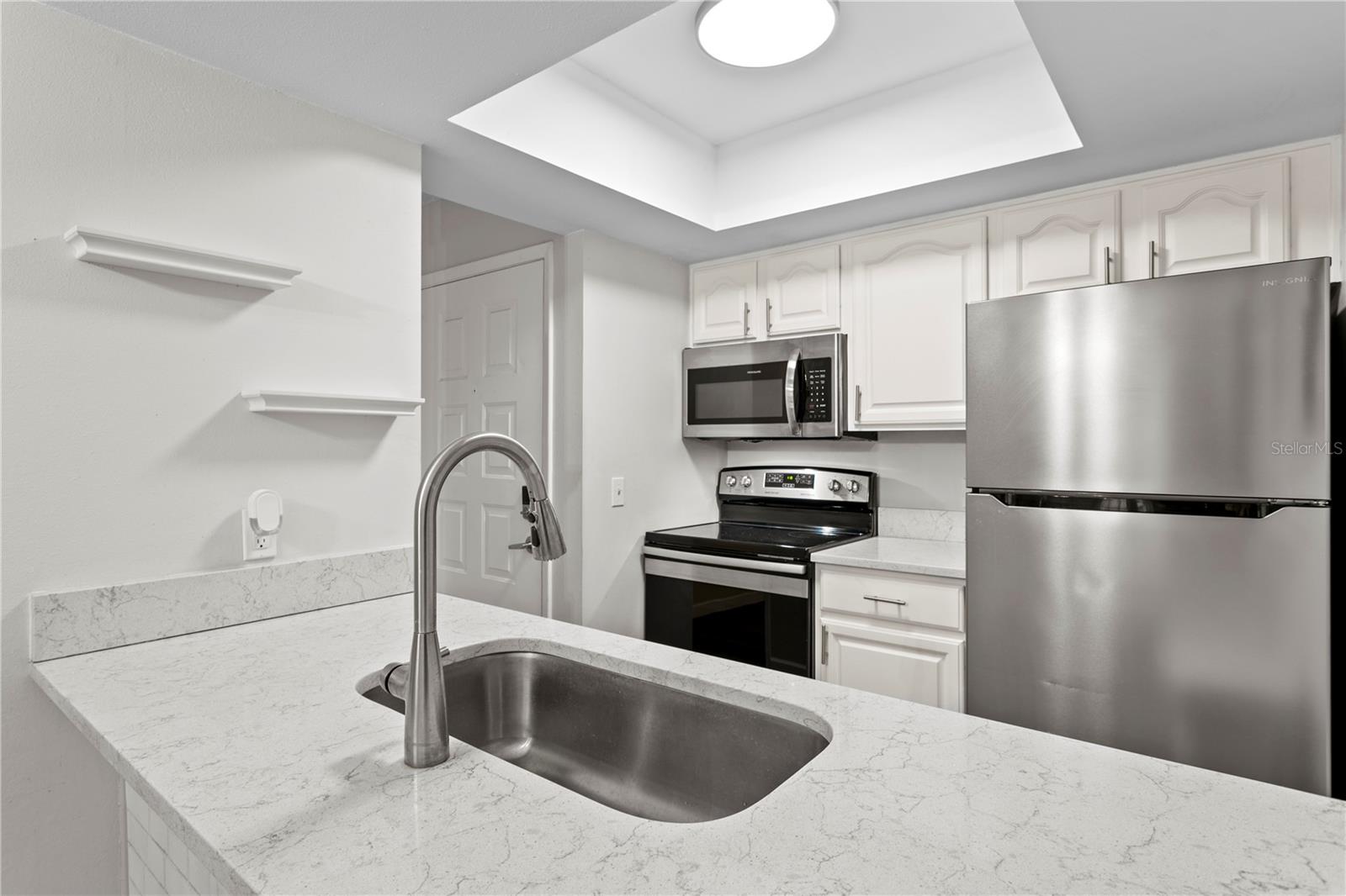 Image 12 of 32 For 4506 Oak Drive S92
