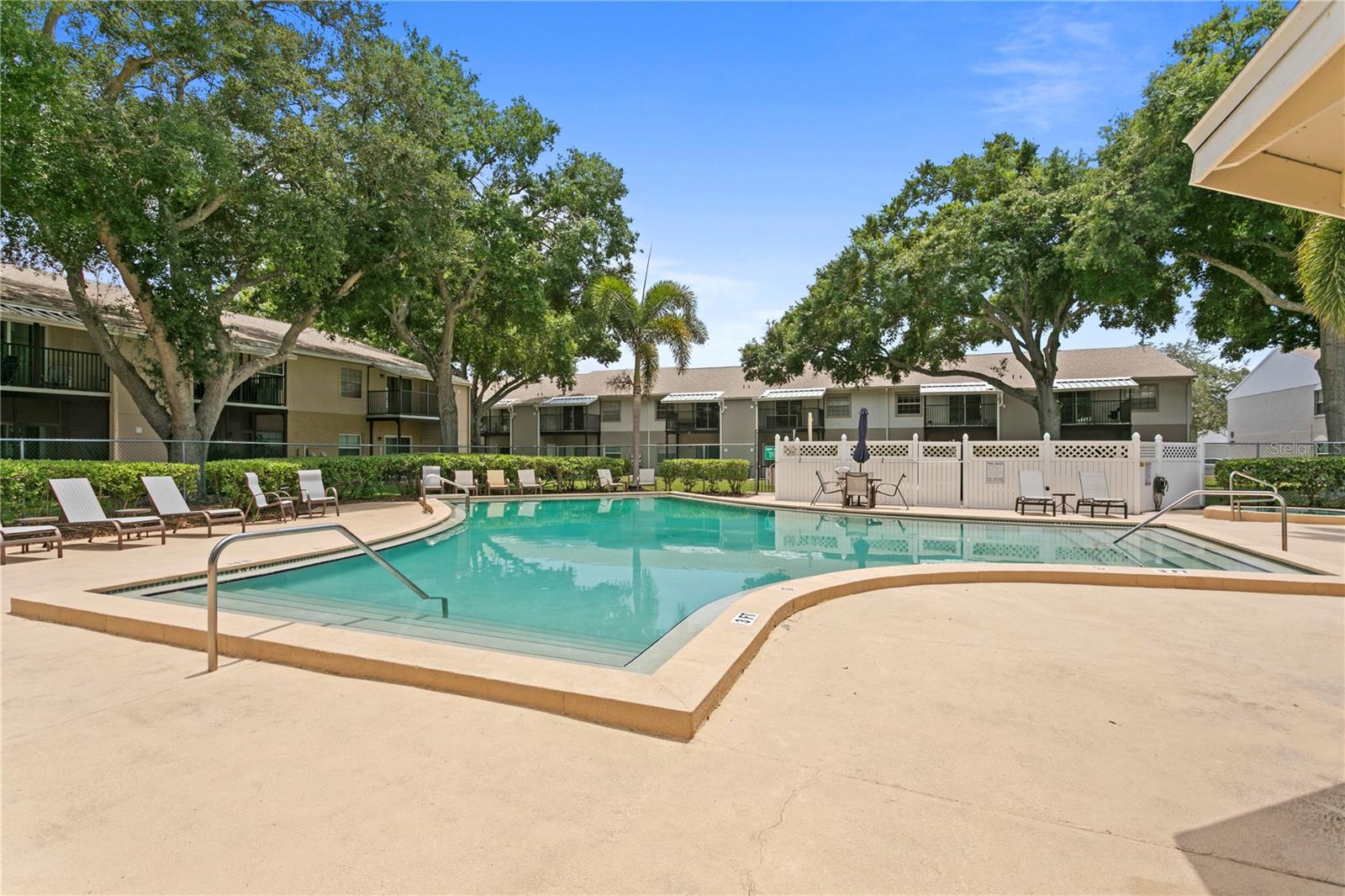Image 28 of 32 For 4506 Oak Drive S92