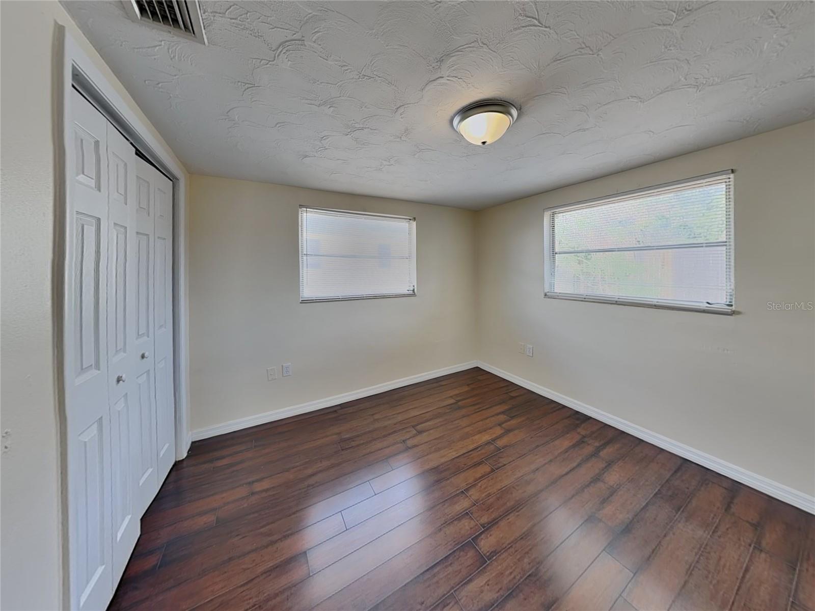Image 14 of 19 For 6041 9th Avenue