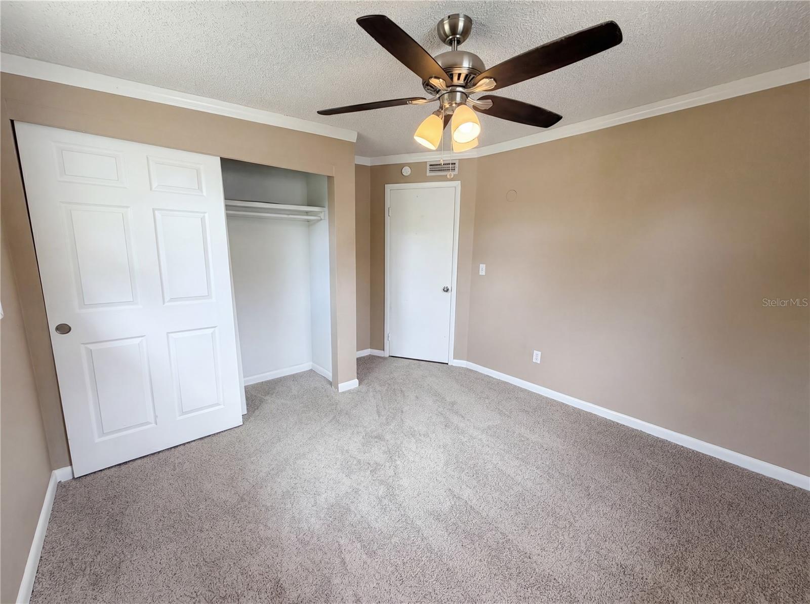 Image 11 of 18 For 10463 110th Avenue