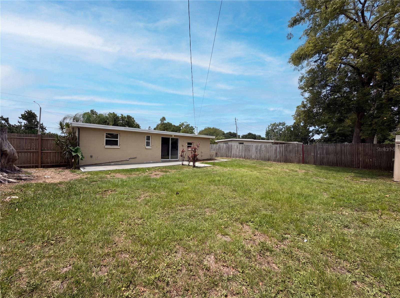 Image 17 of 18 For 10463 110th Avenue