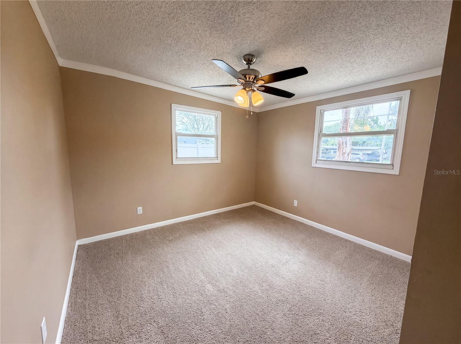 Image 4 of 18 For 10463 110th Avenue