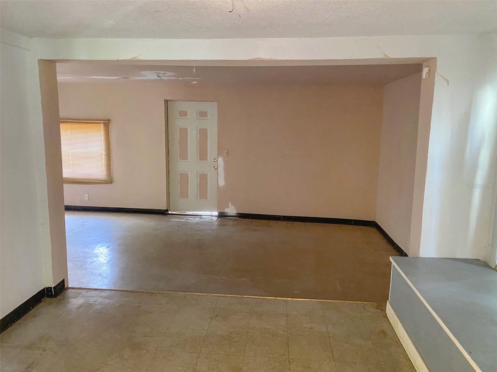 Image 4 of 14 For 3716 Clifton Street