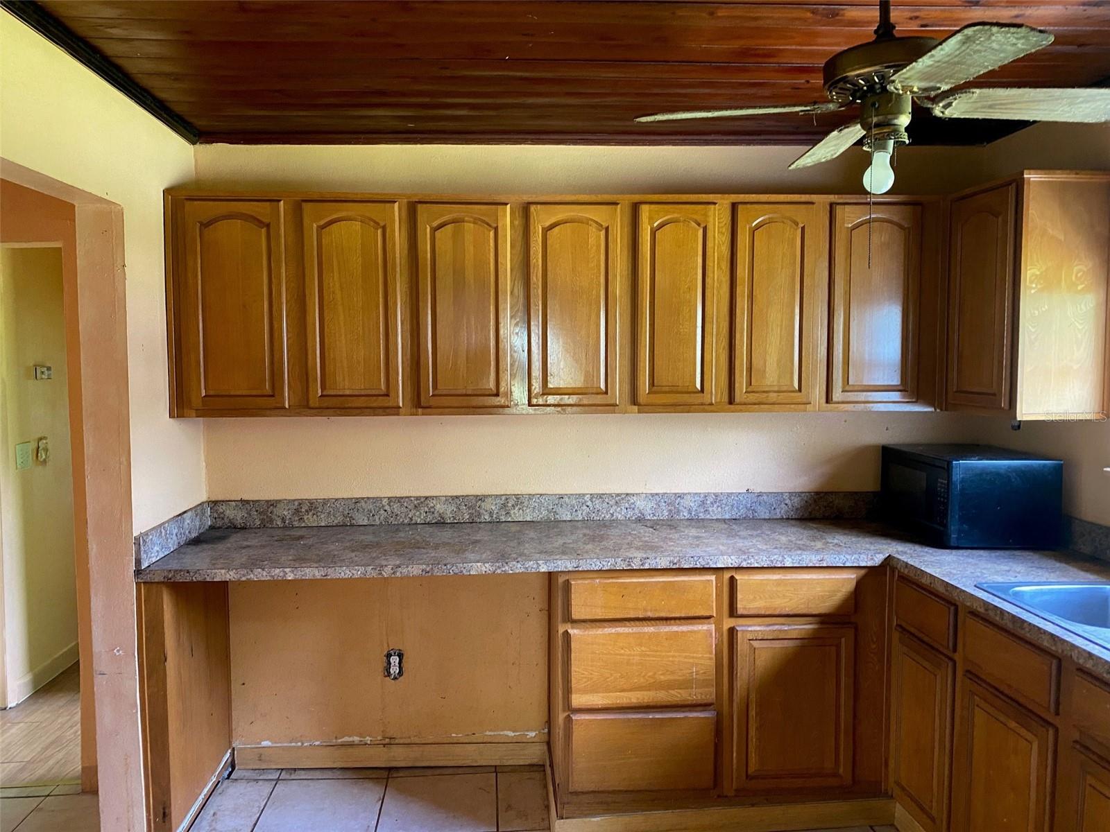 Image 6 of 14 For 3716 Clifton Street
