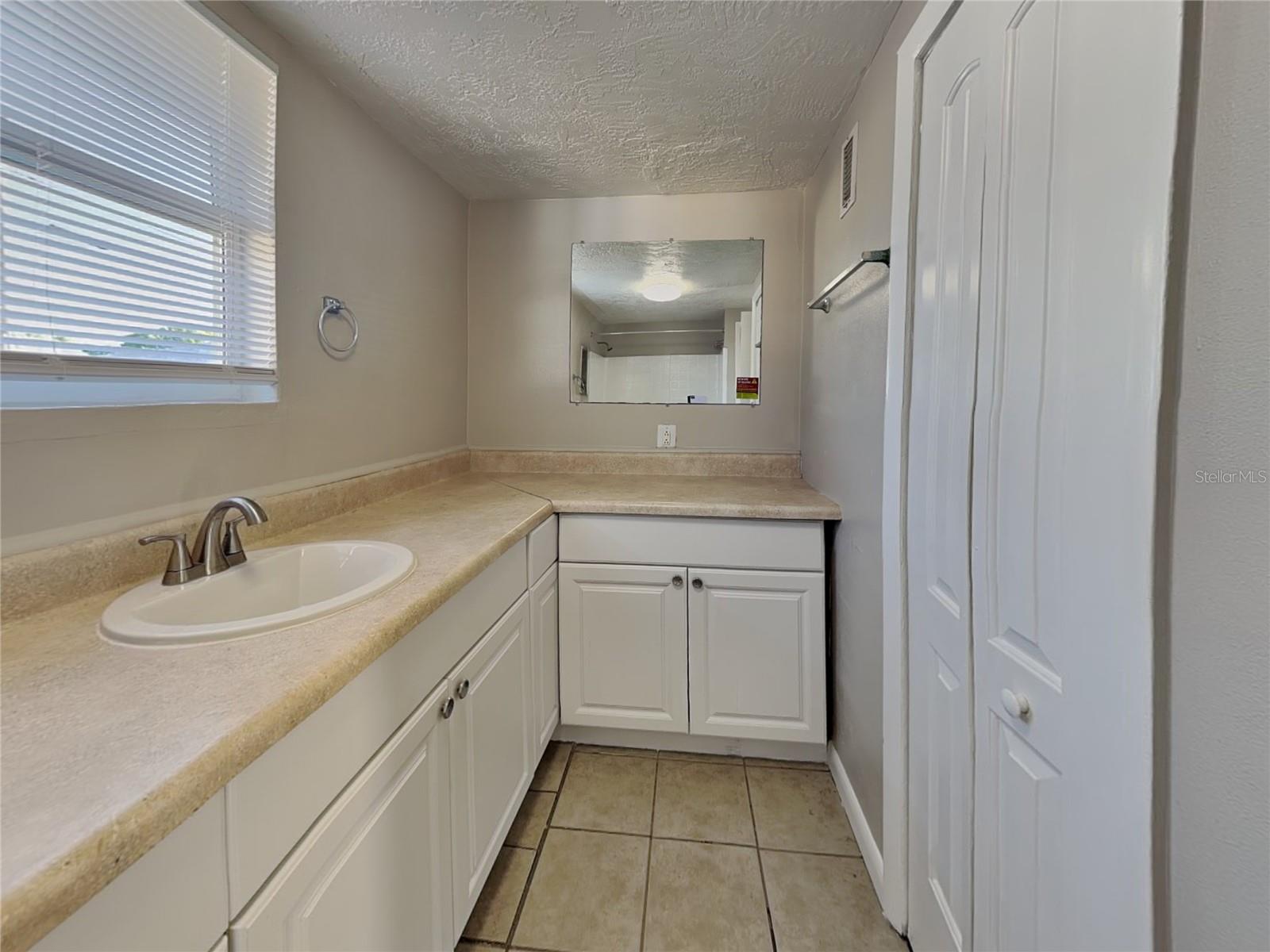 Image 9 of 20 For 704 Butler Street