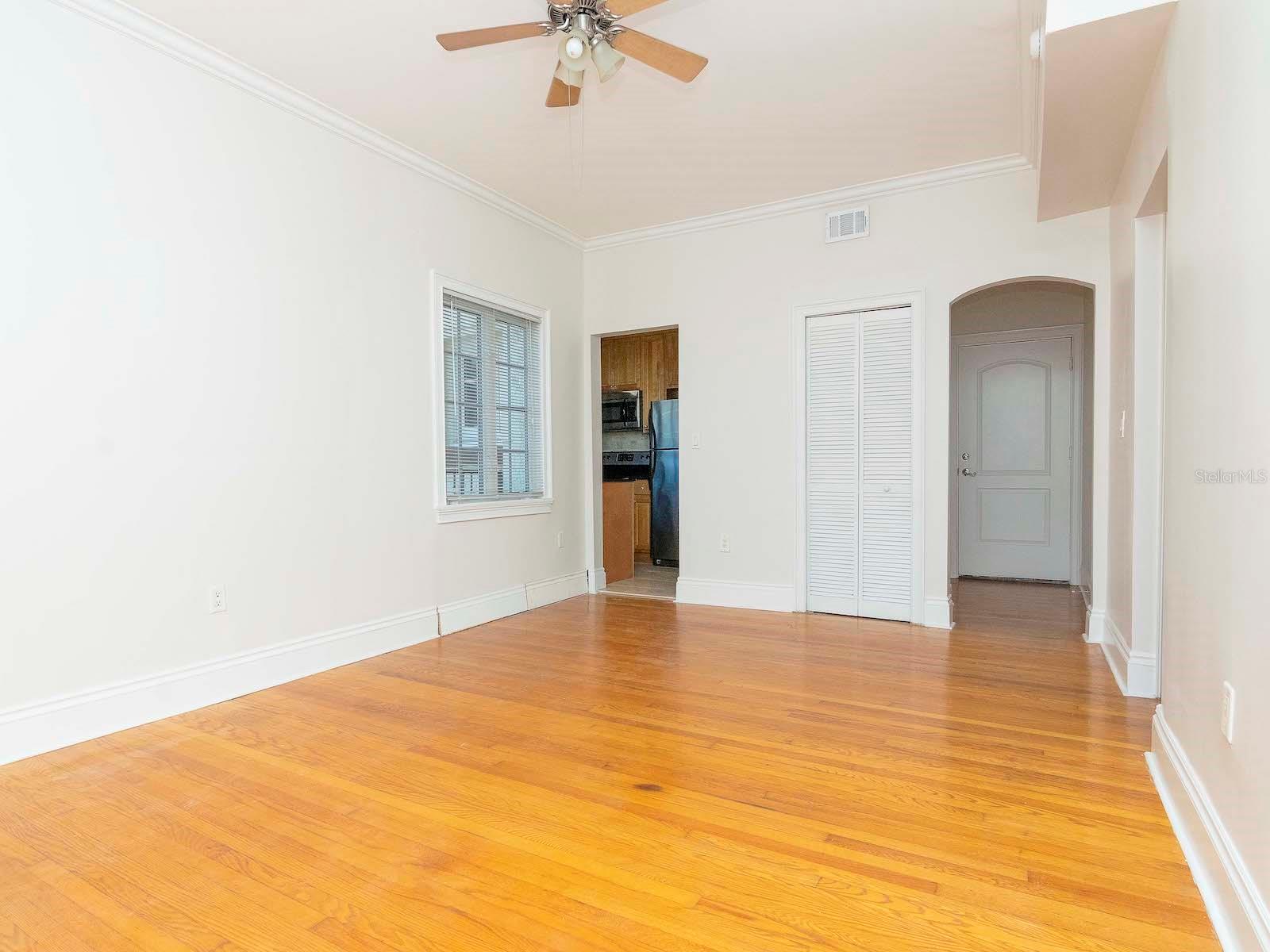 Image 3 of 12 For 2117 Dekle Avenue F1