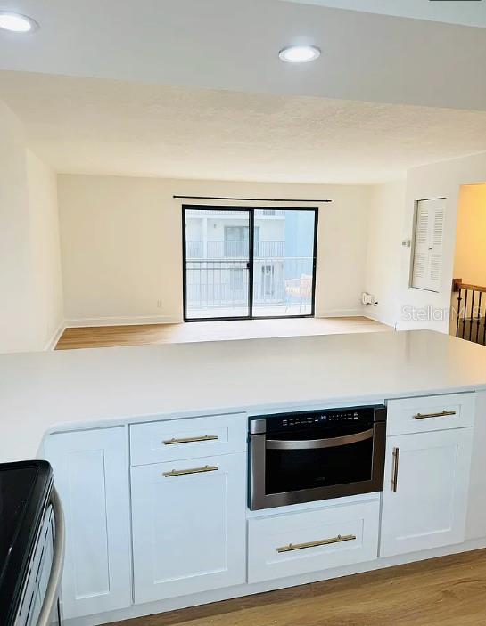Image 7 of 18 For 105 4th Avenue Ne 223