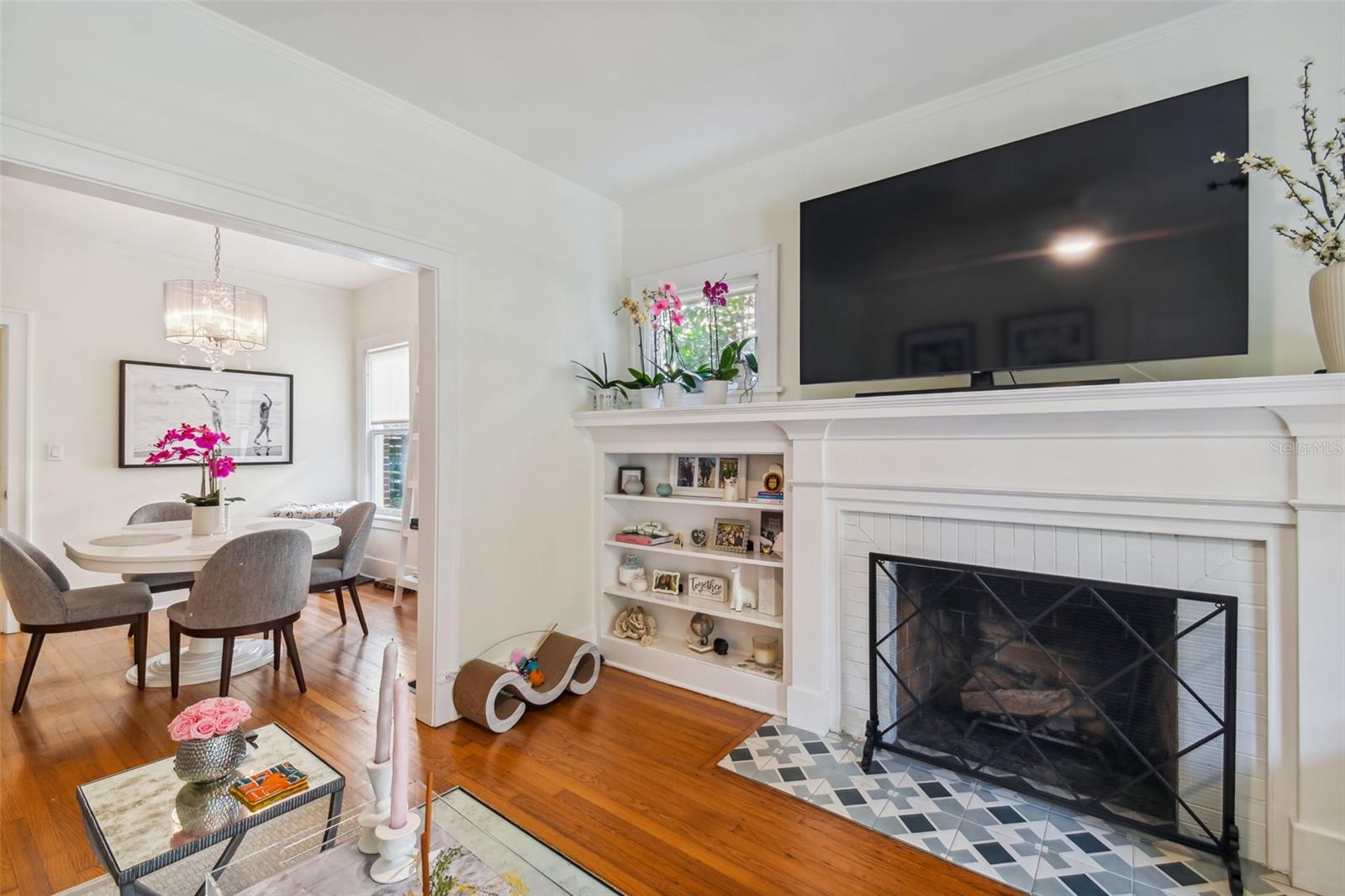 Image 6 of 20 For 2113 Southview Avenue B