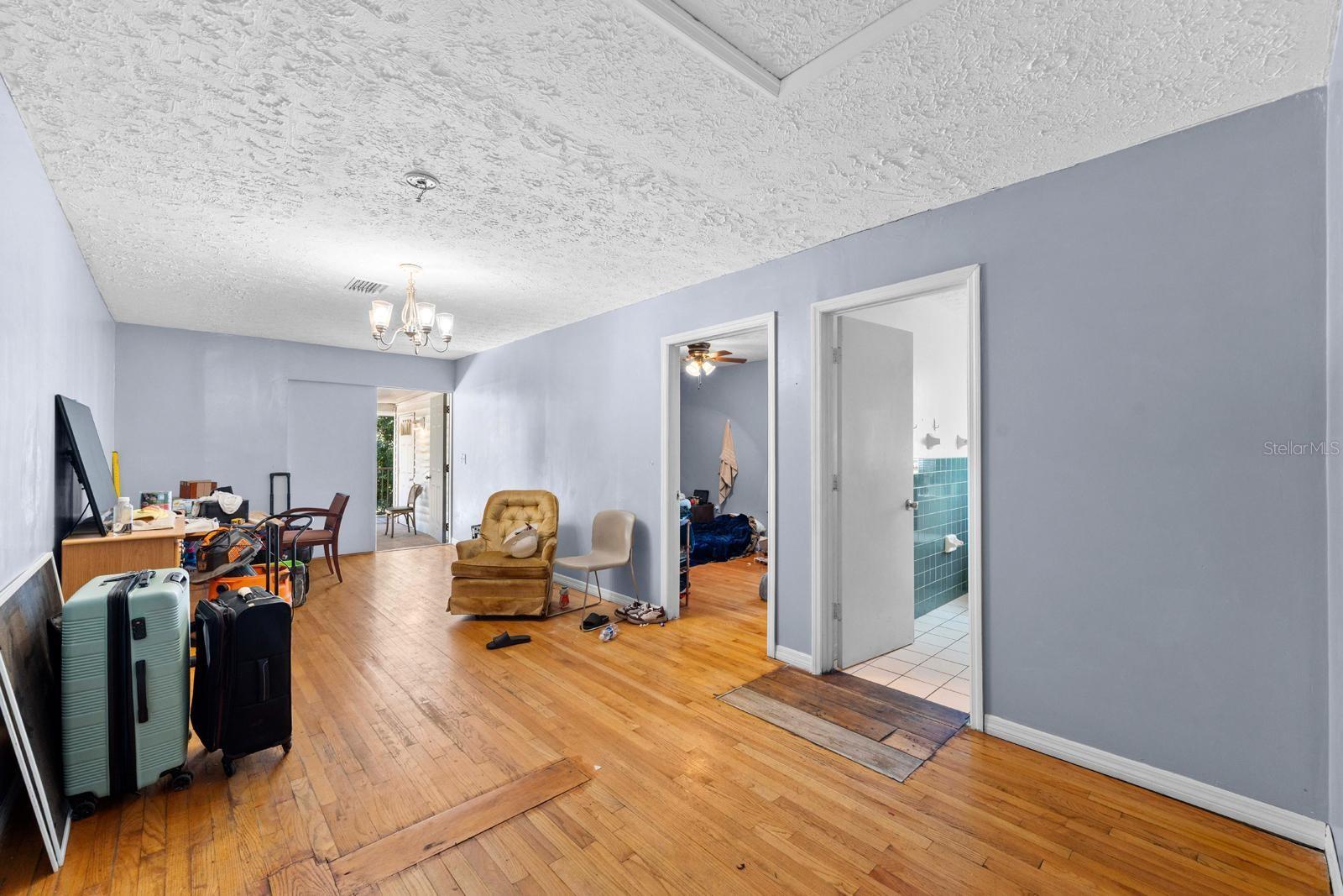 Image 18 of 26 For 4624 Hubert Avenue