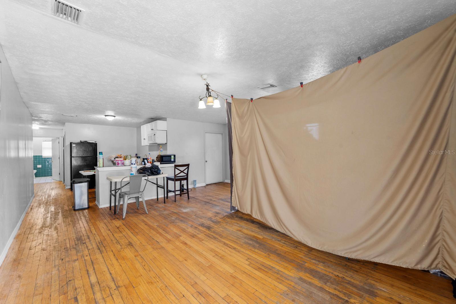 Image 23 of 26 For 4624 Hubert Avenue