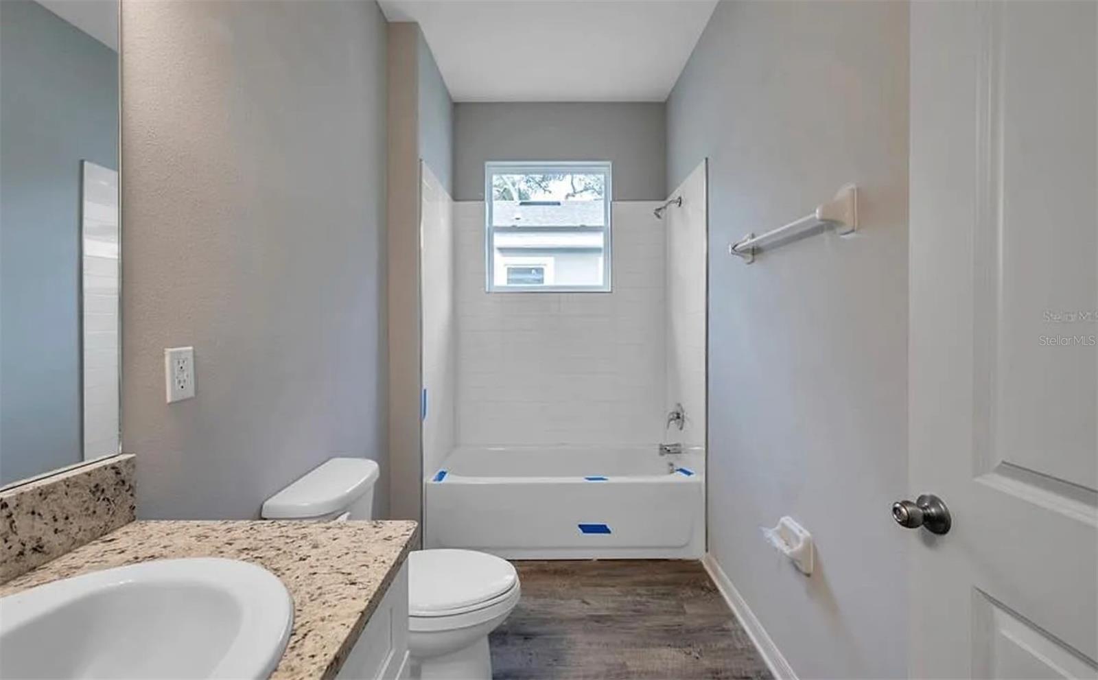 Image 15 of 22 For 987 12th Avenue S