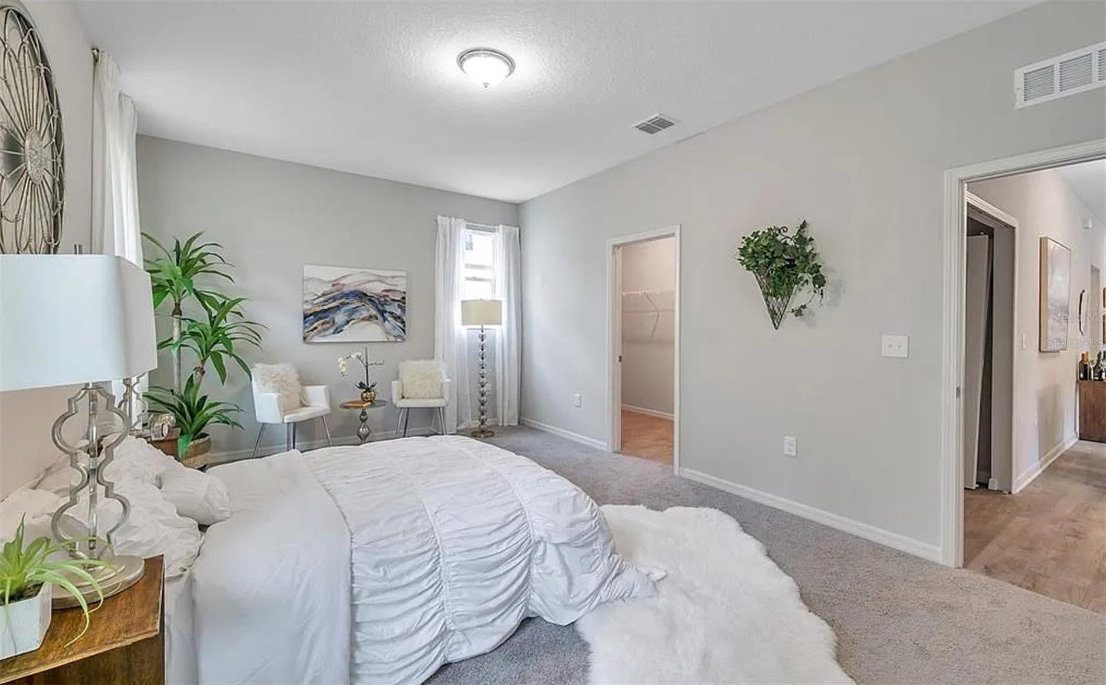 Image 6 of 22 For 987 12th Avenue S