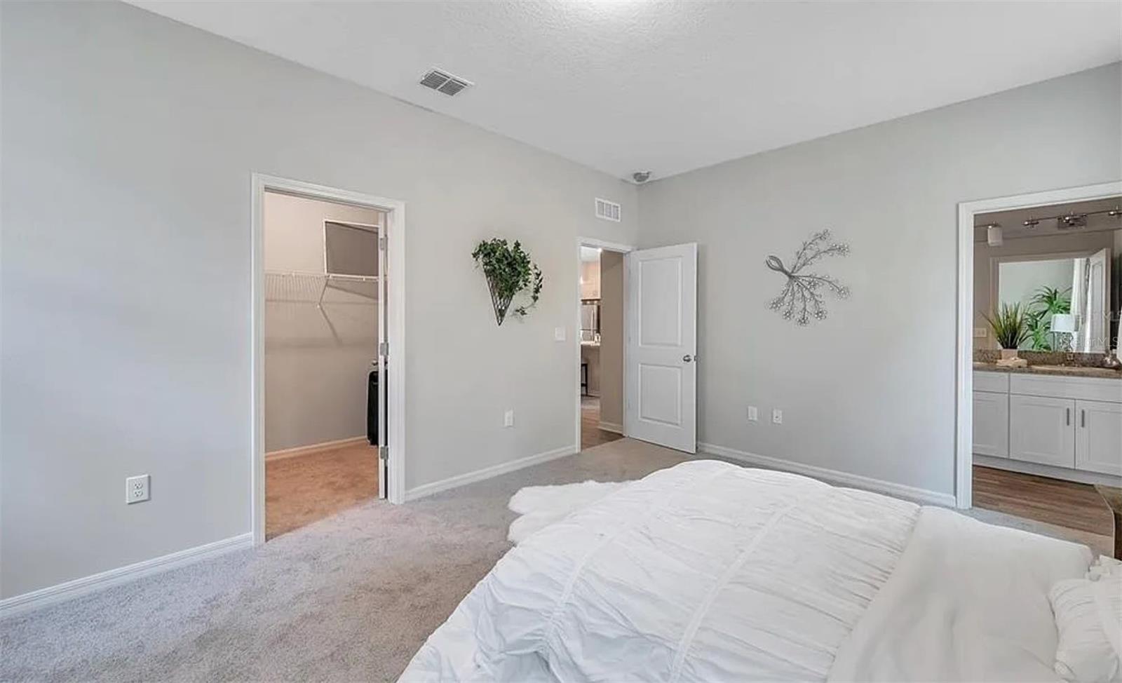Image 8 of 22 For 987 12th Avenue S