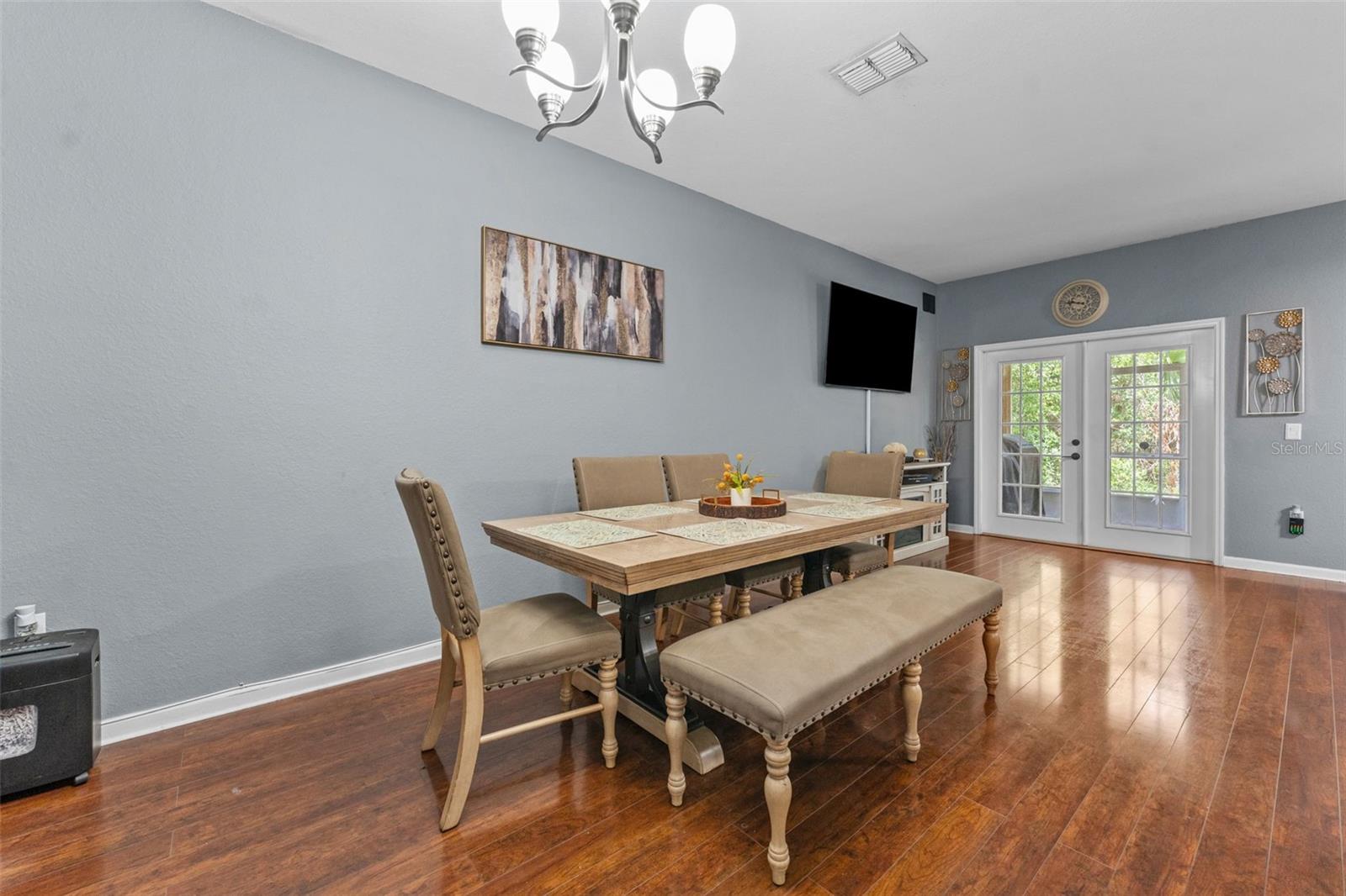 Image 6 of 29 For 8104 Downpatrick Court