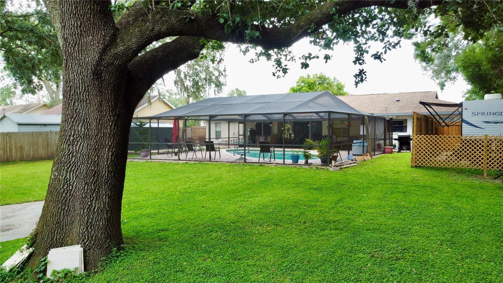 Image 15 of 25 For 14216 Briarthorn Drive