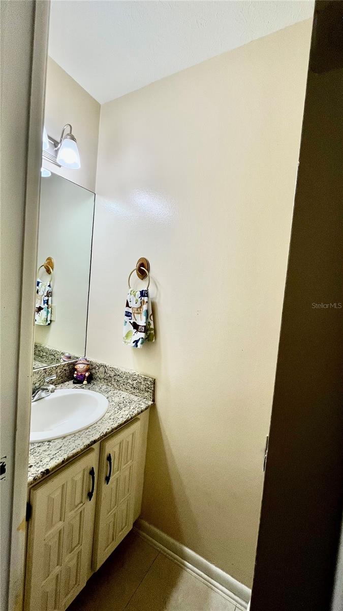 Image 25 of 25 For 14216 Briarthorn Drive