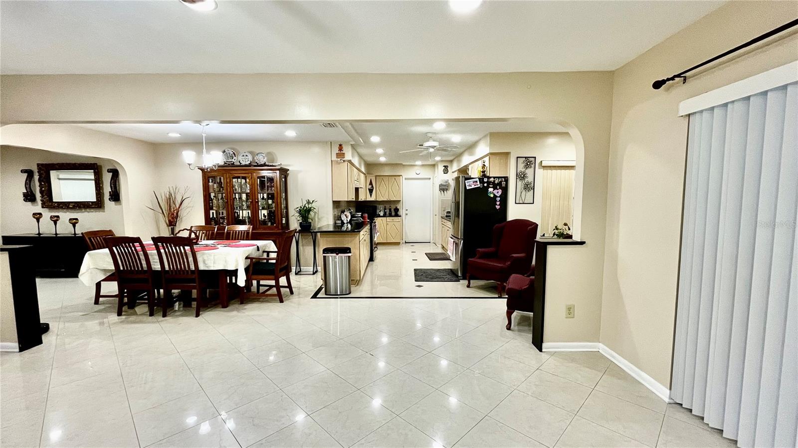 Image 8 of 25 For 14216 Briarthorn Drive