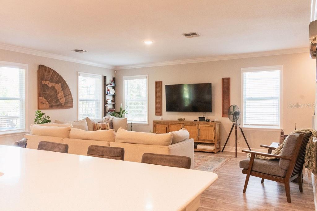 Image 3 of 19 For 7303 Juanita Street