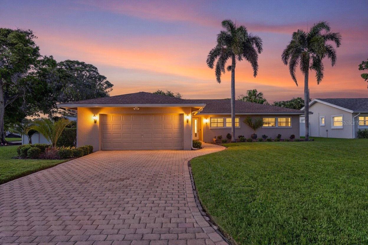 Details for 1501 Dakota Avenue Ne, ST PETERSBURG, FL 33703