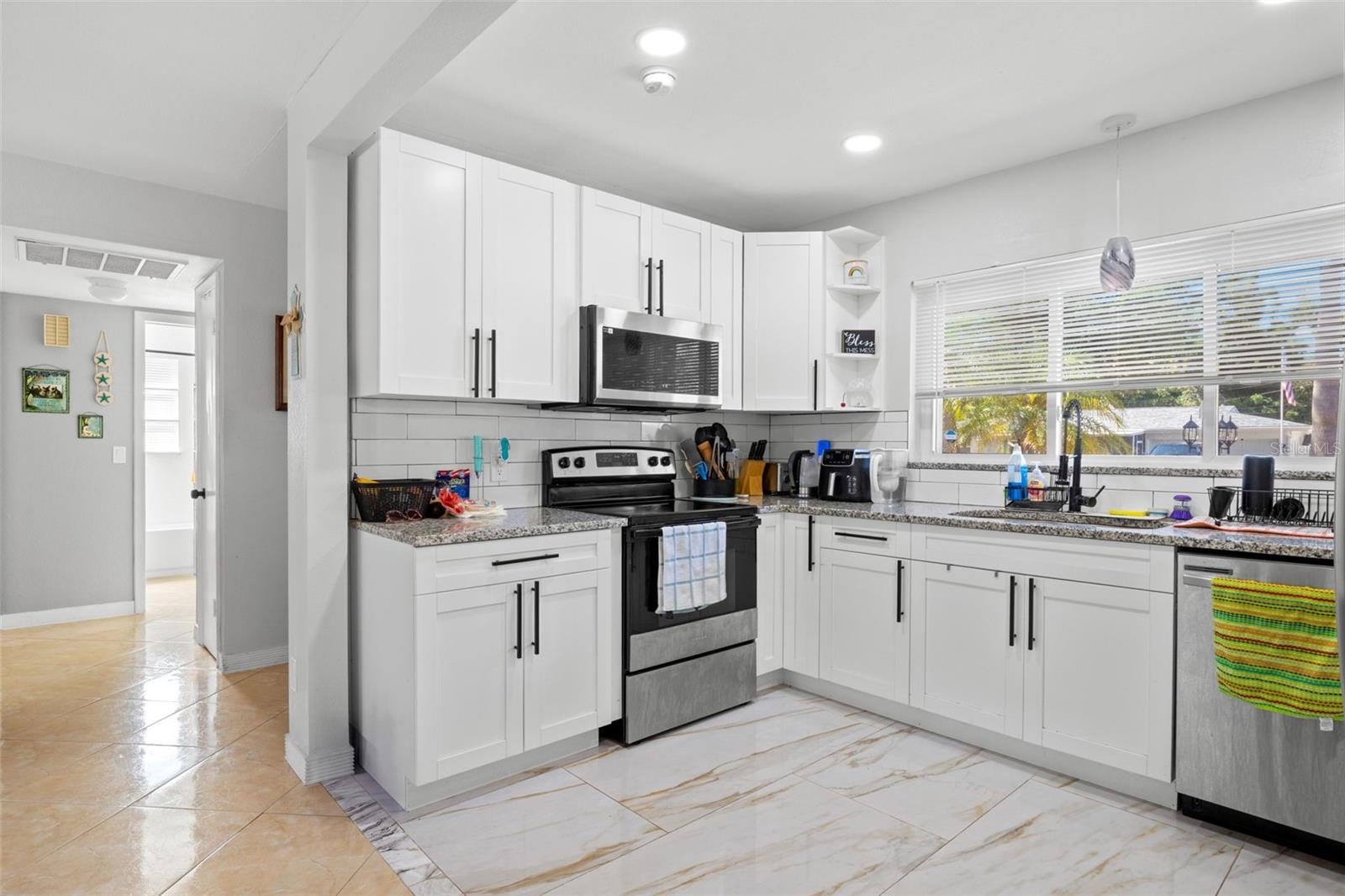 Image 12 of 24 For 2536 Keene Park Drive