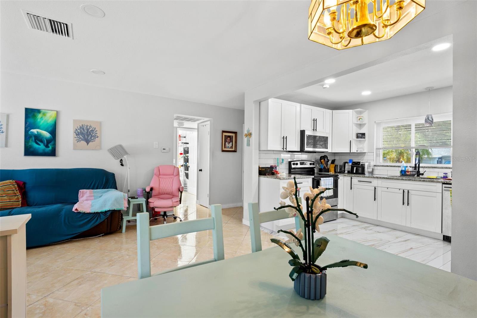 Image 6 of 24 For 2536 Keene Park Drive