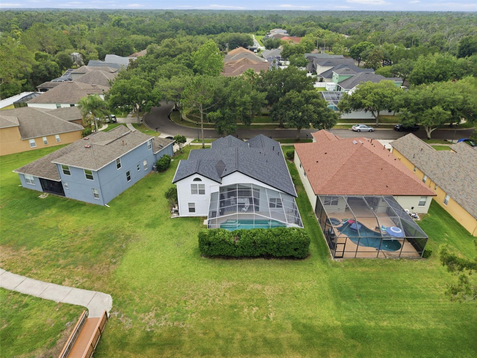 Image 42 of 47 For 5826 Heronview Crescent Drive