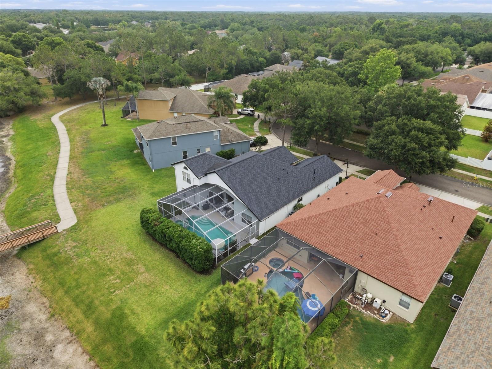 Image 43 of 47 For 5826 Heronview Crescent Drive