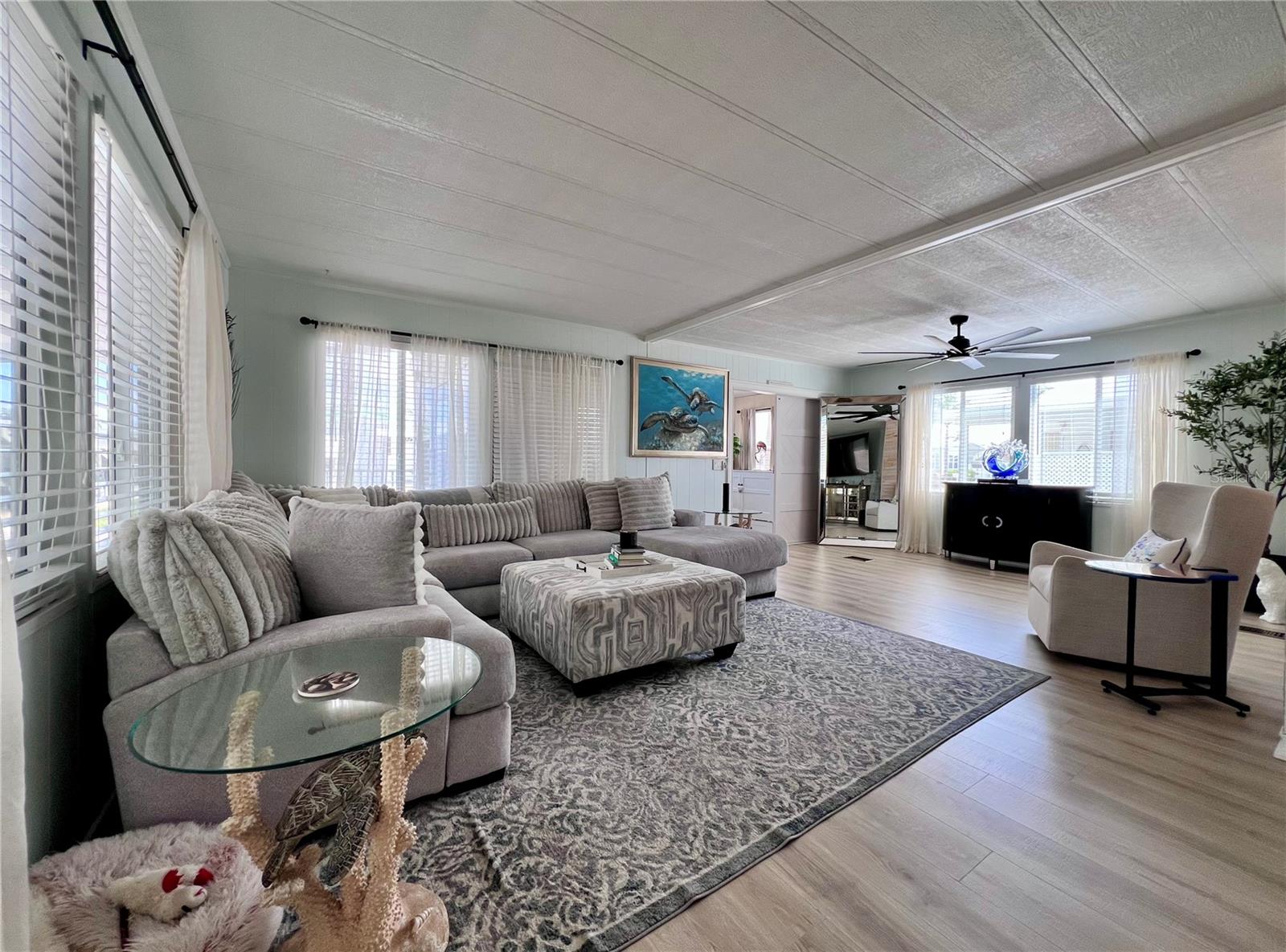 Image 22 of 98 For 1100 Belcher Road S 686